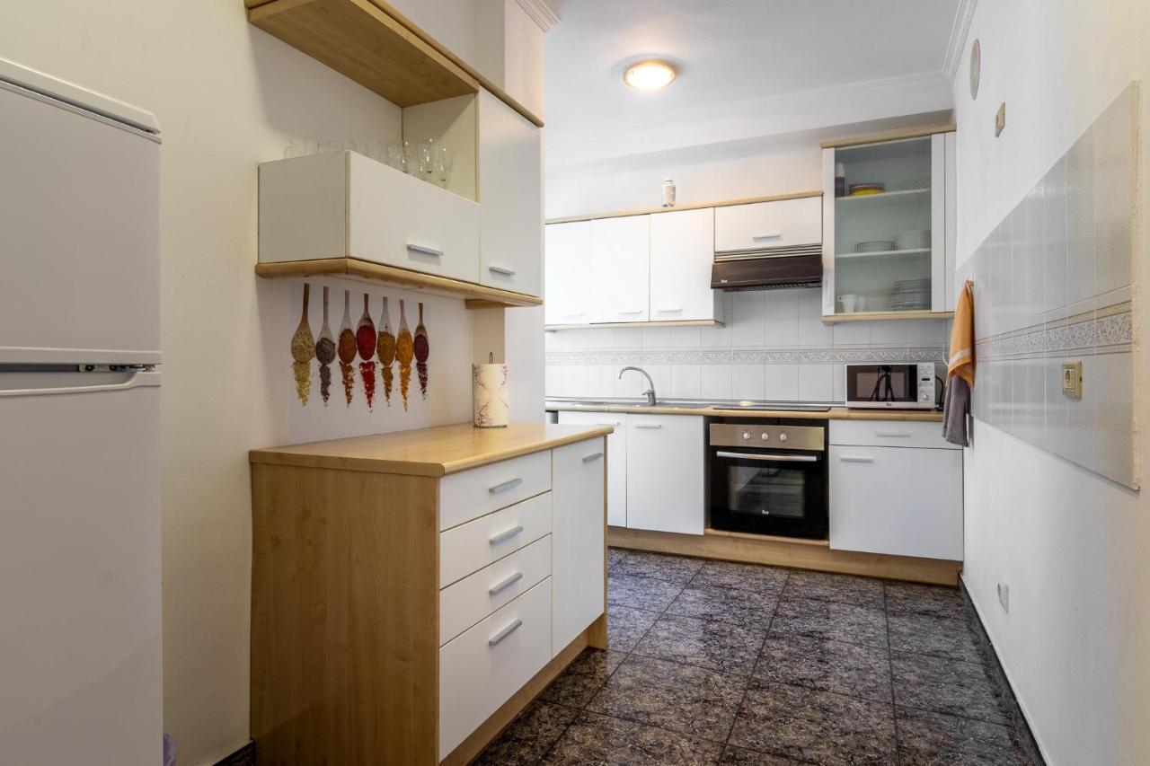 Flatguest Cicer - 3Bdr + Balcony + Beach لاس بالماس دي غران كاناريا المظهر الخارجي الصورة