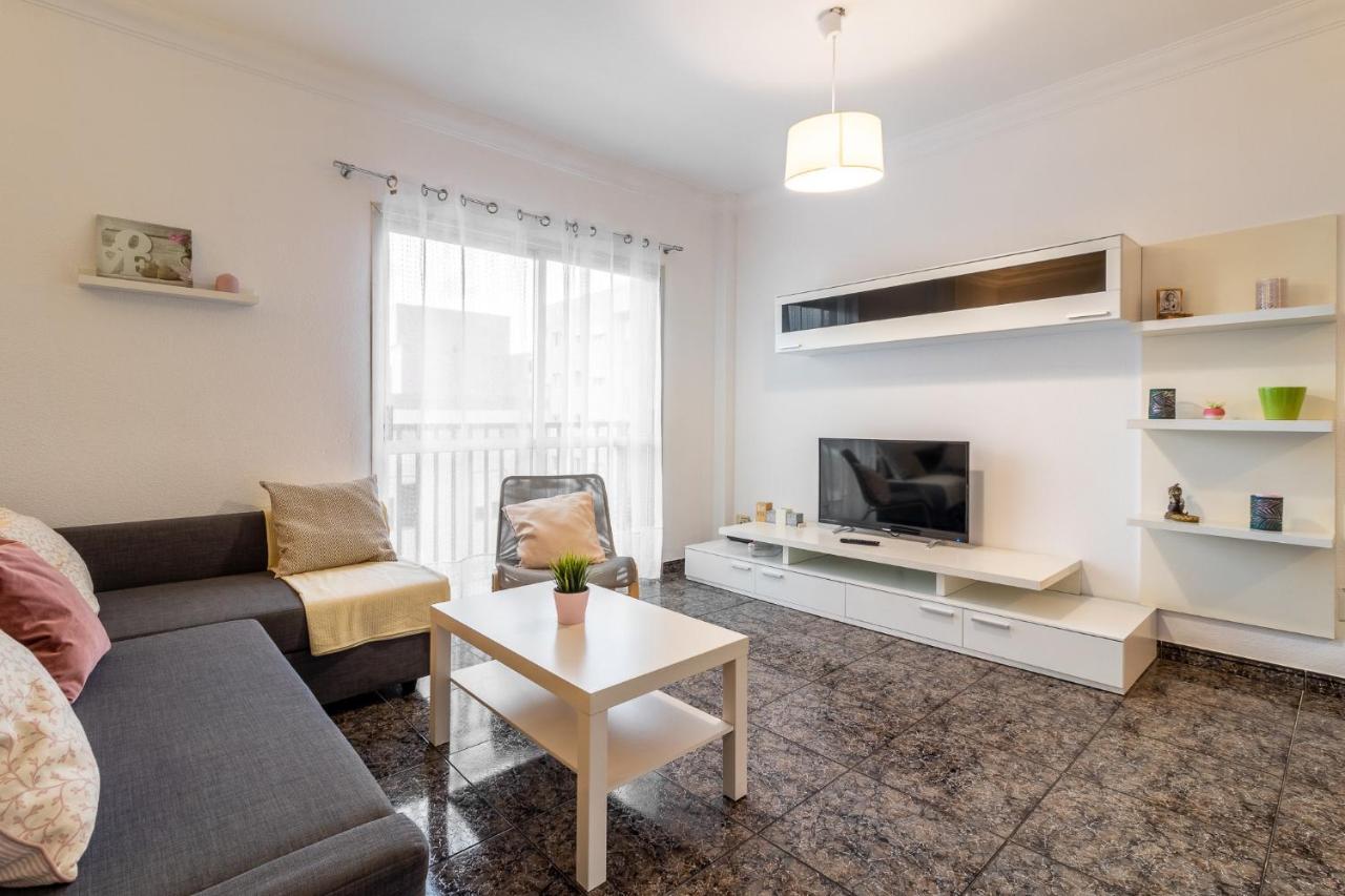 Flatguest Cicer - 3Bdr + Balcony + Beach لاس بالماس دي غران كاناريا المظهر الخارجي الصورة
