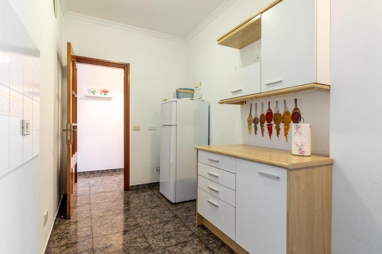 Flatguest Cicer - 3Bdr + Balcony + Beach لاس بالماس دي غران كاناريا المظهر الخارجي الصورة