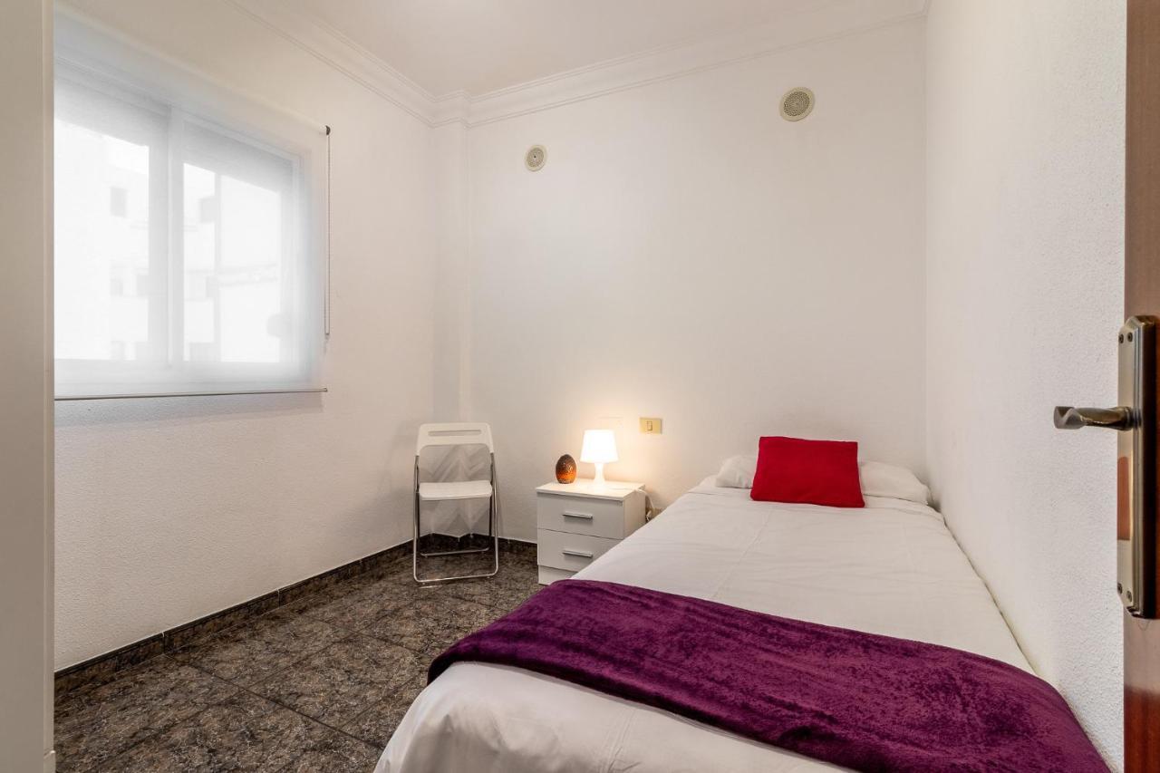 Flatguest Cicer - 3Bdr + Balcony + Beach لاس بالماس دي غران كاناريا المظهر الخارجي الصورة