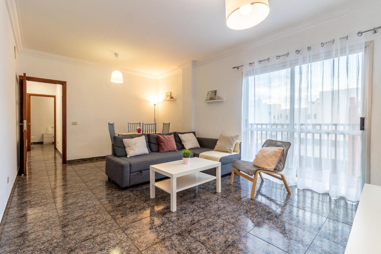 Flatguest Cicer - 3Bdr + Balcony + Beach لاس بالماس دي غران كاناريا المظهر الخارجي الصورة